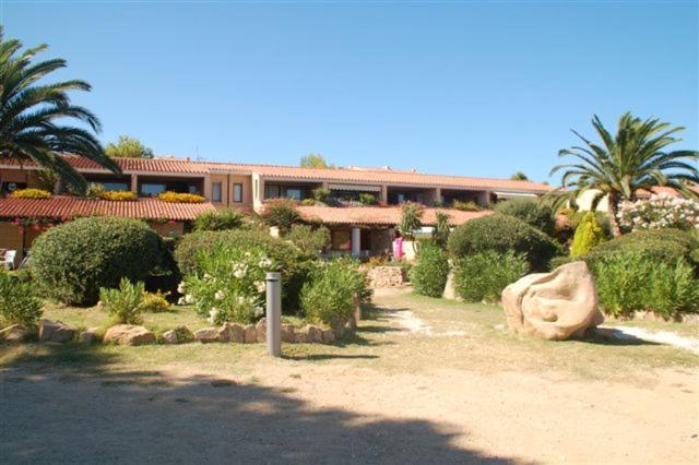 Residence Porto Coda Cavallo San Teodoro  Eksteriør bilde